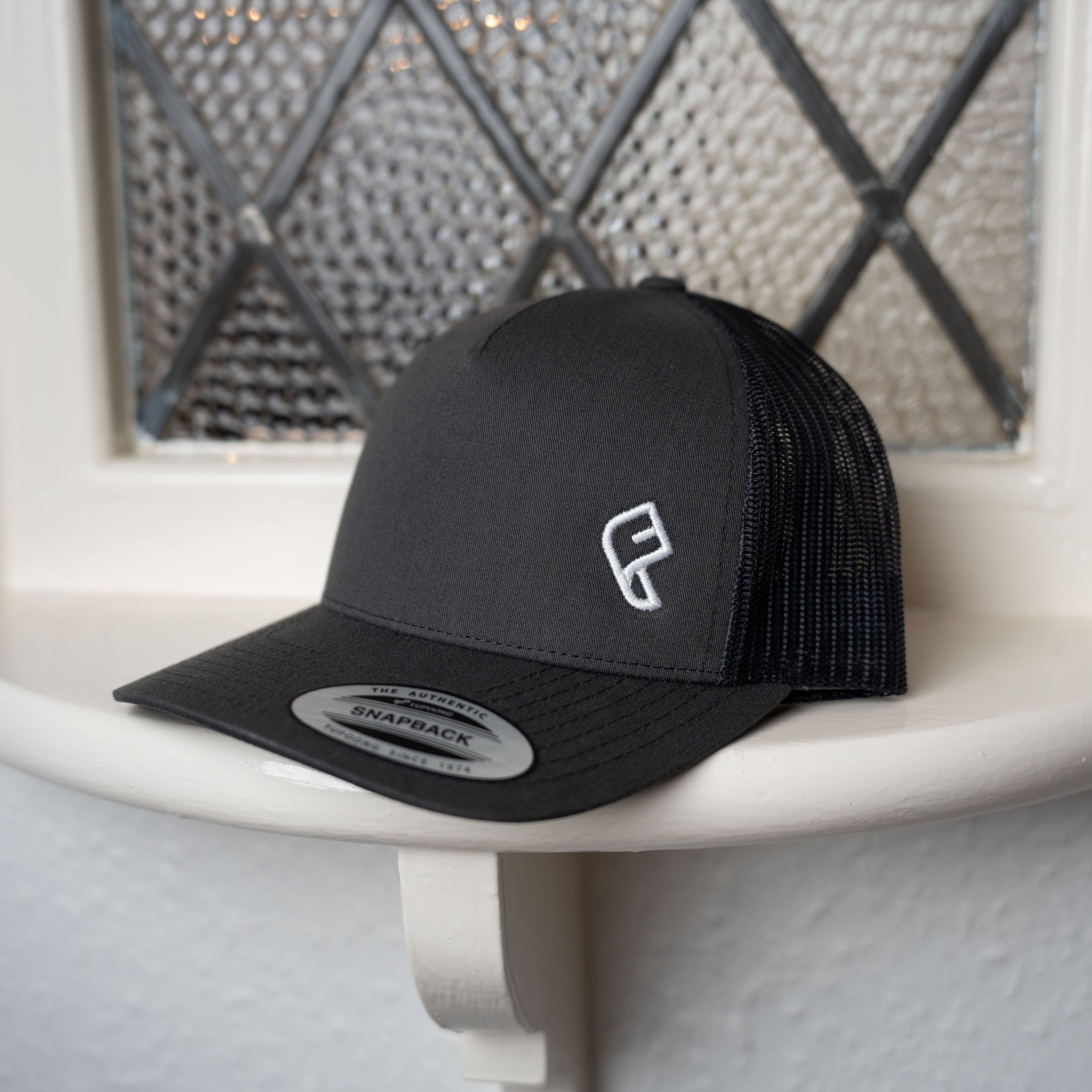 Flawless Logo Snapback